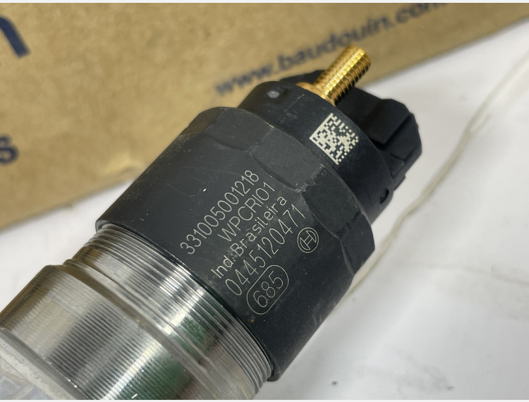 Форсунка топливная 331005001218 WEICHAI 12M33, 16M33