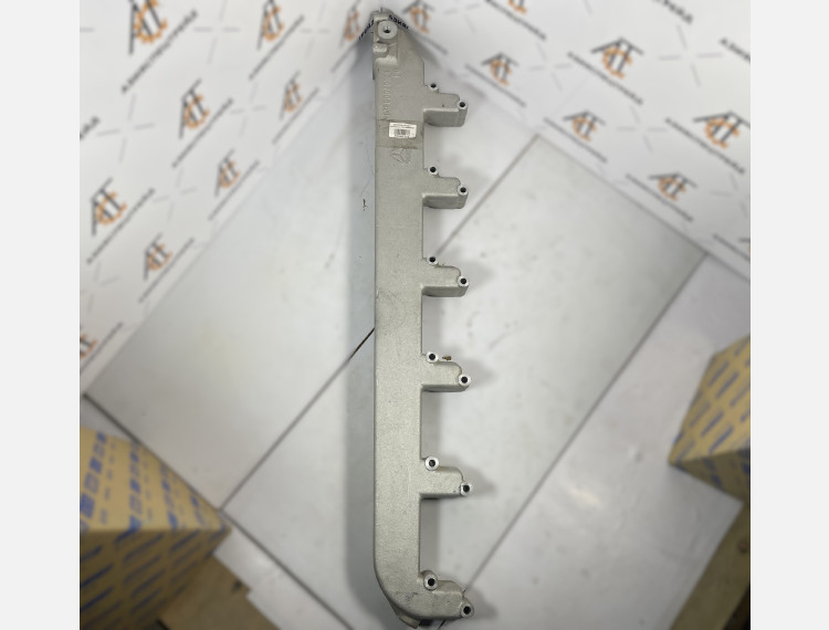 Коллектор системы охлаждения WG1500040104