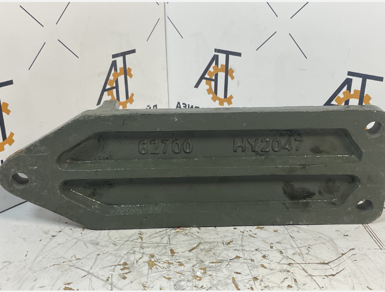 Кронштейн крепления двигателя HOWO WG9731590020